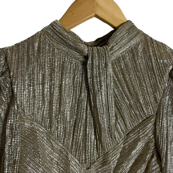 Saylor Saydee Silver Metallic Plisse Jacquard Mock Neck Party Mini Dress Size XS - Picture 7 of 16